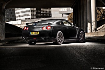 Nissan GT-R Black Edition:
