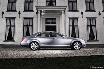 Mercedes-Benz S-Klasse S400 Hybrid Lang title=