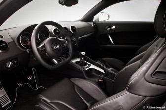 Audi TT RS Coup� 2.5 TFSI quattro  title=