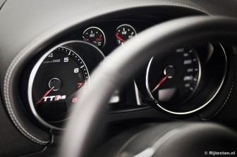 Audi TT RS Coup� 2.5 TFSI quattro  title=
