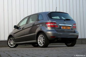 Mercedes Benz B200 on Mercedes Benz B Klasse B 180 Blueefficiency