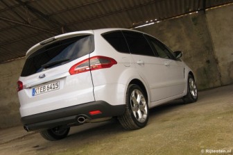 Ford S-MAX 2.0 SCTi Powershift: