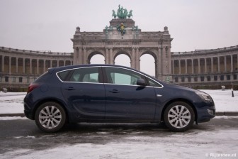 Opel Astra 1.7 CDTI Cosmo: