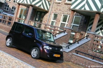 Nissan Cube 1.6 ZEN title=