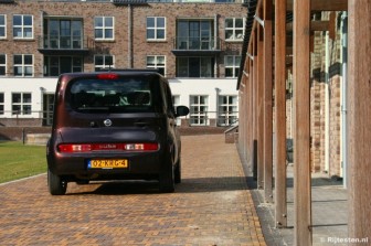 Nissan Cube 1.6 ZEN title=