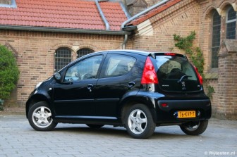Peugeot 107 1.0 XS: 