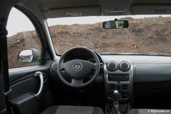 Dacia Duster 1.6 16V Ambiance 4x2  title=