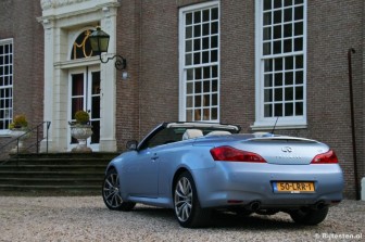 Infiniti G37 Cabrio GT Premium: