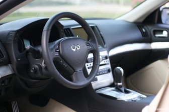 Infiniti G37 Cabrio GT Premium: