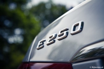 Mercedes-Benz E-Klasse Cabriolet 250 CGI : 