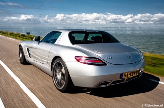 Mercedes-Benz SLS AMG   title=