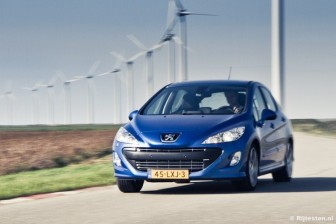 Peugeot 308 GTI  : 