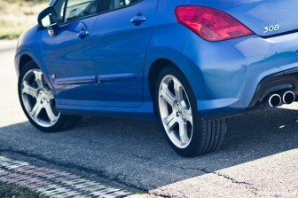 Peugeot 308 GTI  : 