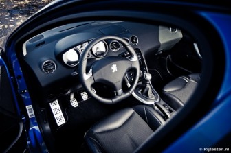 Peugeot 308 GTI  : 