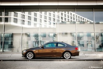 BMW 3 Serie Coup� 320i Corporate Lease High Executive title=