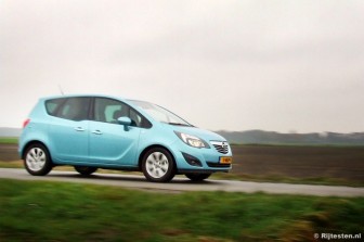 Opel Meriva 1.3 CDTi ecoFLEX Cosmo: 