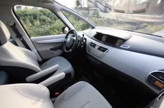 Citro�n Grand C4 Picasso 1.6 e-HDi EGS Ligne Business title=