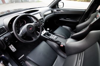 Subaru WRX STi 2.5T Sport Executive: 