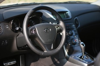 Hyundai Genesis Coup� 3.8 V6  title=