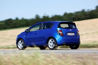 Chevrolet Aveo 1.4 LT title=