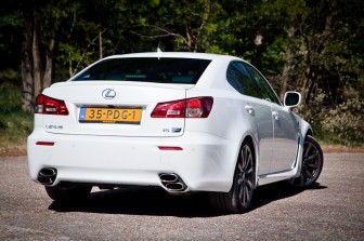 Lexus IS-F 5.0 V8  title=
