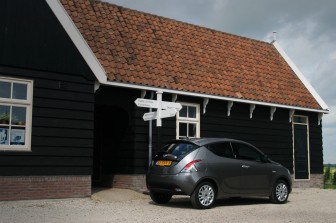 Lancia Ypsilon 0.9 TwinAir Gold title=