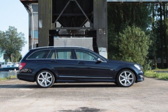 Mercedes-Benz C-Klasse Estate 180 BlueEFFICIENCY Avantgarde title=