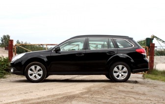 Subaru Outback 2.5i Luxury: 