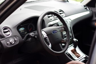 Ford S-MAX 2.2 TDCI S-Edition Individual title=