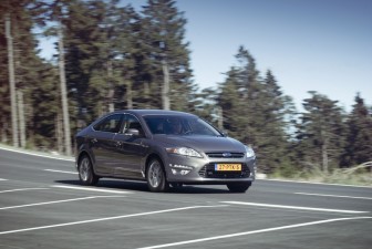 Ford Mondeo ECOnetic 1.6 TDCi Titanium: 