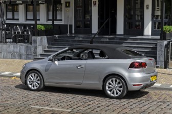 Volkswagen Golf Cabrio 1.2 TSI  title=