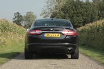 Jaguar XF 2.2D : 
