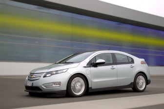 Chevrolet Volt  Base: 