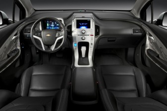 Chevrolet Volt  Base: 