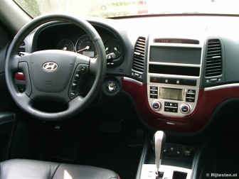 Hyundai Santa F� 2.7i V6 4WD StyleVersion: Mooie materialen en een uitstekende afwerking