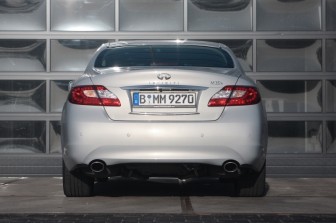 Infiniti M35h GT Premium: