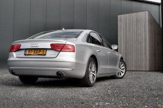 Audi A8 Hybrid Pro Line +
