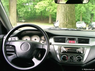 Mitsubishi Lancer Wagon 1.6 Inform title=