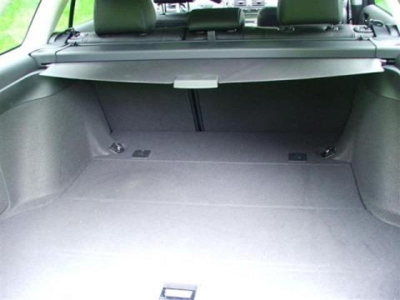 Toyota Avensis Wagon 2.2 D-4D D-CAT Executive