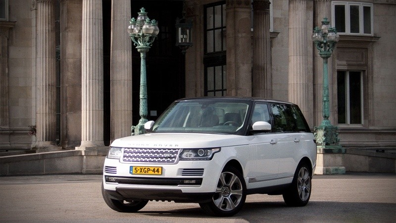 Land Rover Range Rover SDV6 Hybrid Autobiography