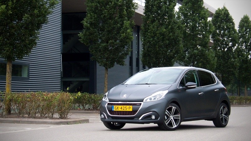 Peugeot 208 1.2 PureTech GT-Line