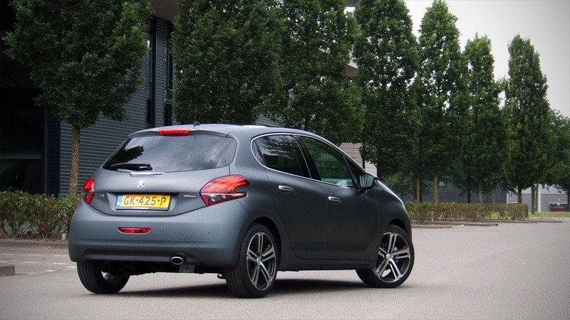 Peugeot 208 1.2 PureTech GT-Line