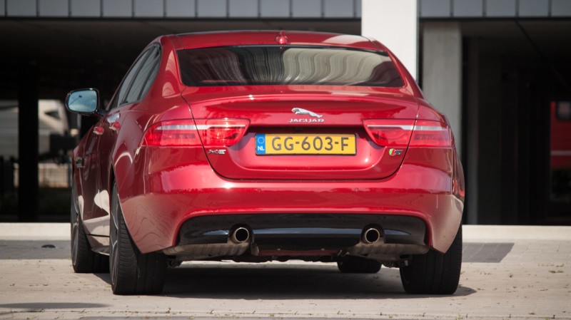 Jaguar XE 3.0 S