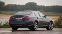 Infiniti Q70 2.2d Performance+