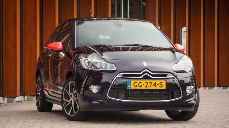 Citroën DS3 PureTech 110 S&S Inès de la Fressange