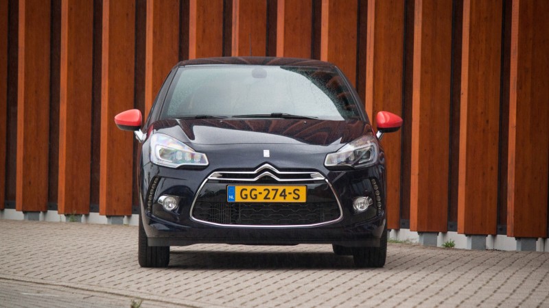 Citroën DS3 PureTech 110 S&S Inès de la Fressange