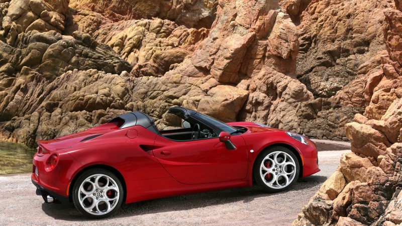 Alfa Romeo 4C Spider 1.750 TBi 