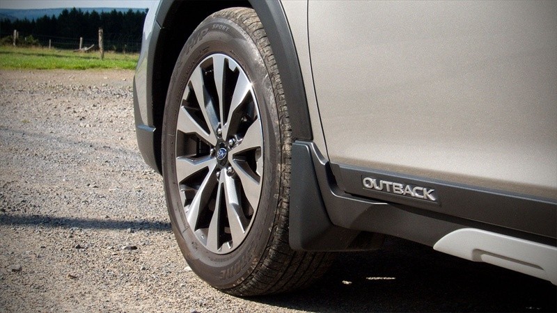 Subaru Outback 2.5i Lineartronic CVT Premium EyeSight