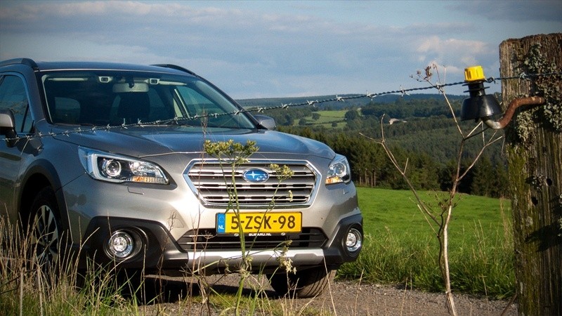 Subaru Outback 2.5i Lineartronic CVT Premium EyeSight