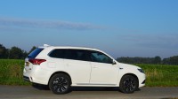 Mitsubishi Outlander  PHEV Instyle+